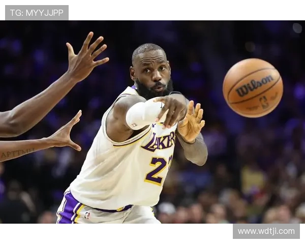 勒布朗詹姆斯：篮球之王的传奇旅程与不屈精神