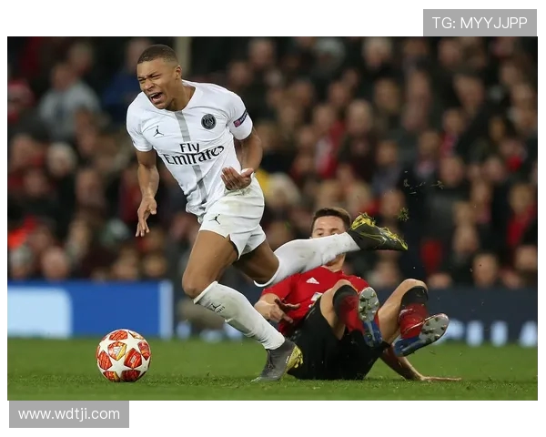 重温经典对决欧冠曼联对阵巴黎全场精彩重播回顾