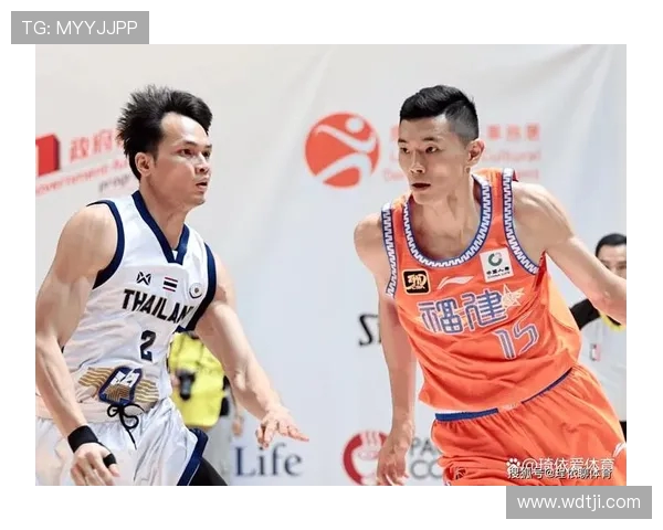 陈林坚的篮球之路：从青涩少年到职业明星的成长历程与心路历程