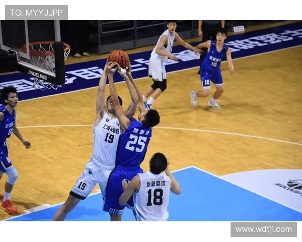 赛后分析：上海篮球队与广州篮球队的战术配合与表现评估